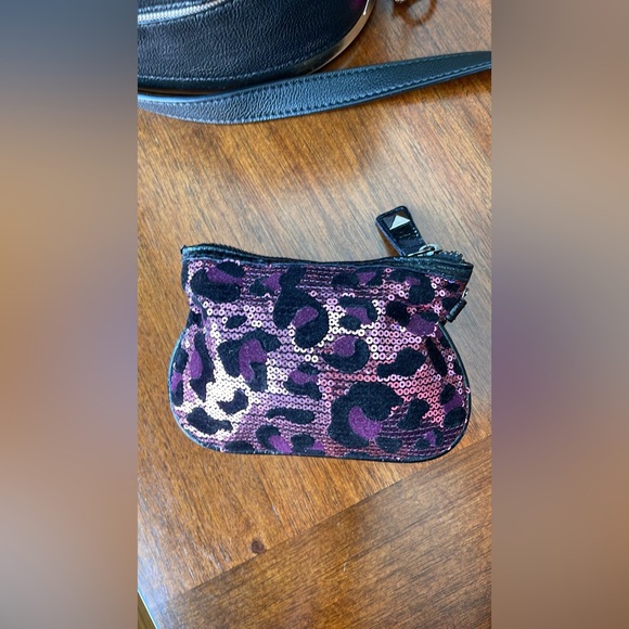 Betsey Johnson Telephone Crossbody & Coin Purse Set, NWT - Picture 4 of 14